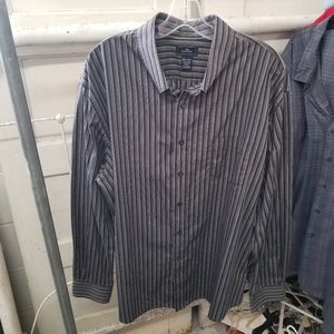 Dockers Men's XXL Gray Pinstrip Button Down Shirt
